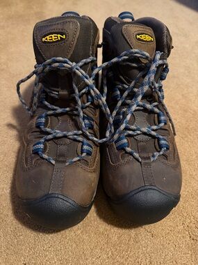 Keen Detroit XT Mid Waterproof steel toe work boots NWT